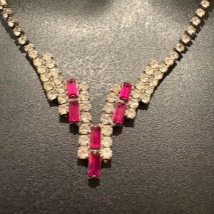 Vintage Fuscia and Clear Rhinestone Necklace Fuscia Drop w Clear Border 16 1/2 “